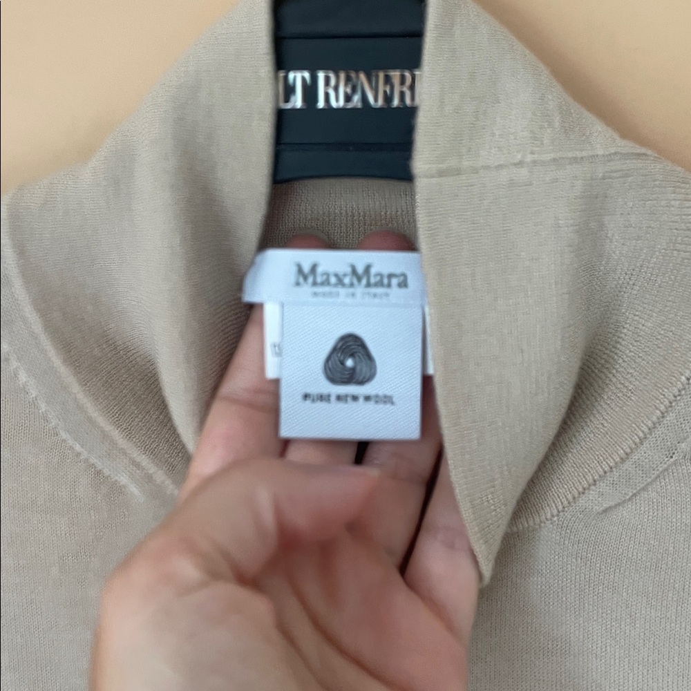 MaxMara Beige Short-Sleeve 💯 Wool Mock Sweater sz M - Picture 2 of 3
